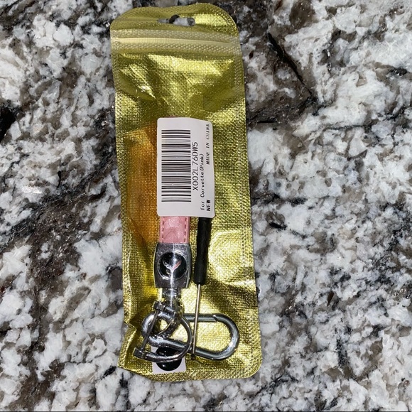 NWT Corvette Pink Keychain - Picture 1 of 3